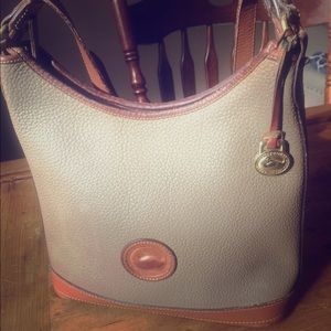REDUCED Vintage Dooney & Bourke shoulder bag